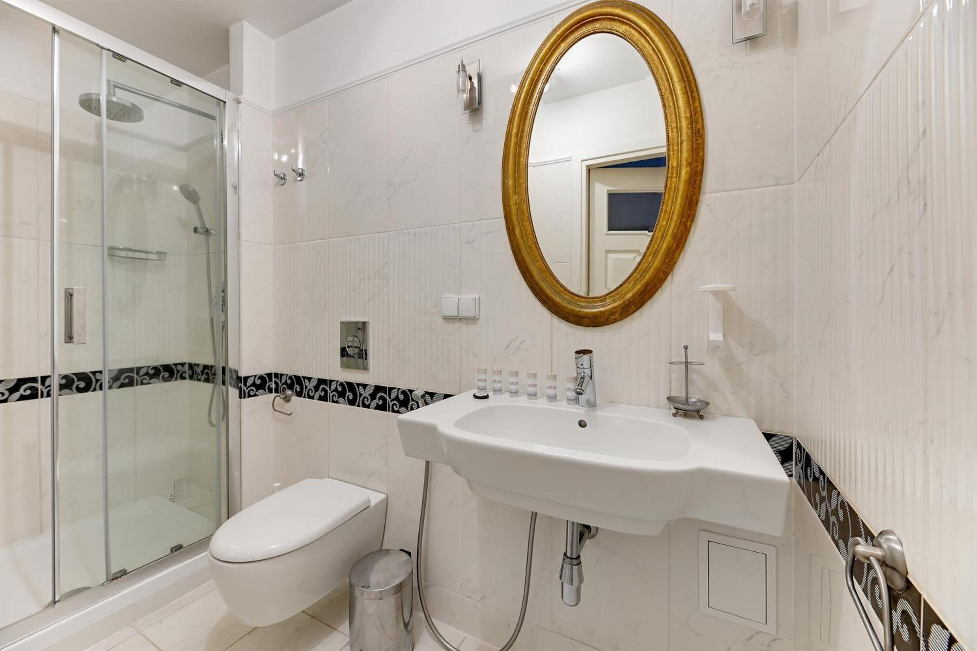 Dom & House - Old Town Swietego Ducha Economy Apartament Gdańsk