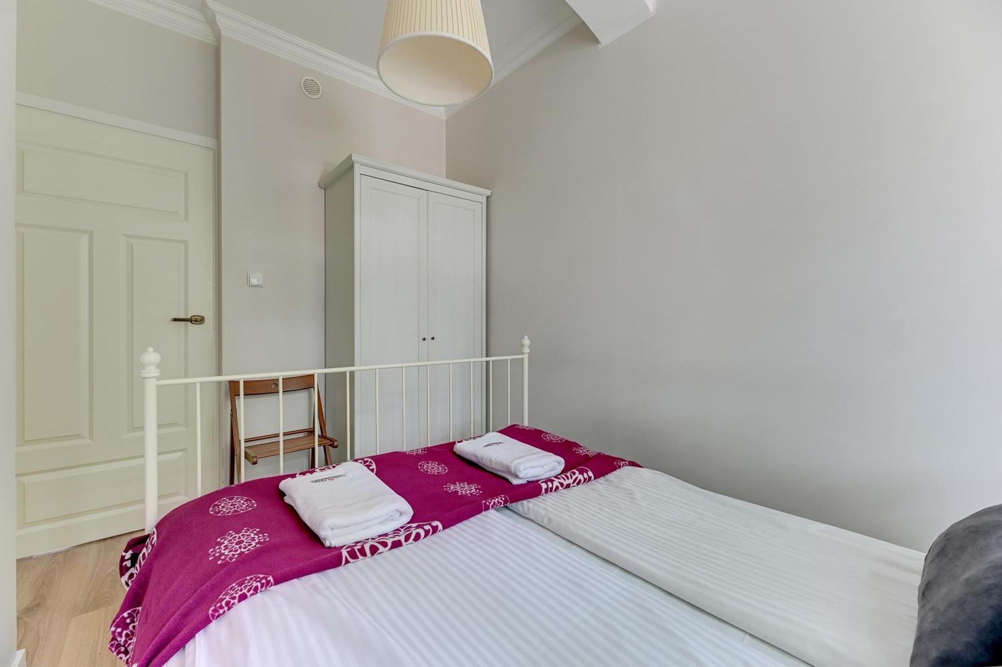 Dom & House - Old Town Swietego Ducha Economy Apartament